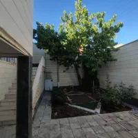 اجاره خانه ویلایی حیاط دلباز دلنشین120مترحلال احمر