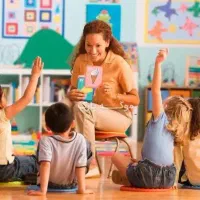 استخدام مربی برای خانه بازی