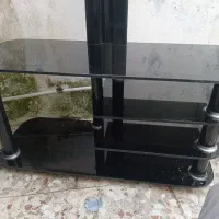 میز تلوزیون شیشه ای