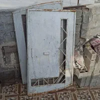 درب حیاط دلنگه