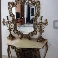آیینه و شمعدان