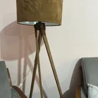 آباژور سه پایه