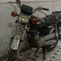 موتور سیکلت در حد نو ۹۱
