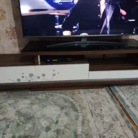 میز تلویزیون شیک شرکتی فروش فوری