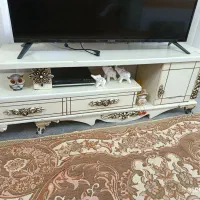 میز تیوی