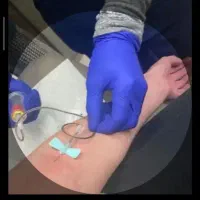 آموزش تزریقات و وصل سرم بصورت تضمینی