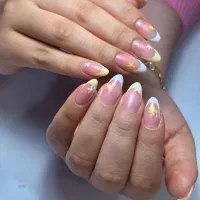مدل کاشت ناخن با ژل