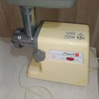چرخ گوشت ناسیونال نو سالم تمیز با تخفیف قیمت2تومن