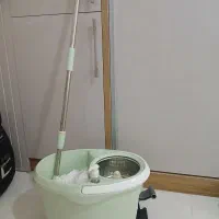 سطل و طی پدال دار