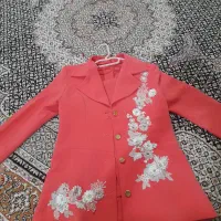 کت شلوار شانه کار شده