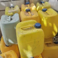 تعدادی ۲۰ لیتری دارم