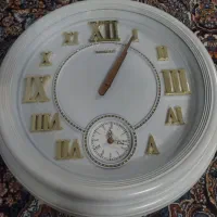 ساعت دیواری