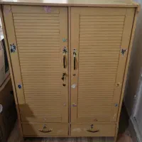 کمد لباسی