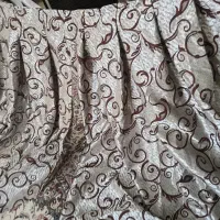 یک جفت پرده نقره ای با طرح قهوه ای