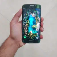 موبایل s6edgeرنگ نایاب سبز حافظه ۶۴رام ۳