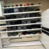 فروش دکور قفسه پرو لوازم برقی میز وسط بوتیک