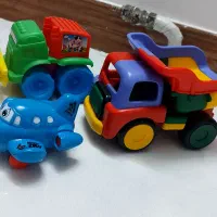 اسباب بازی وعروسک