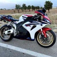 CBR1000