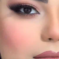 خدمات زیبایی در مترو صادقیه
