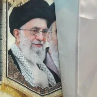 کتیبه عکس رهبری