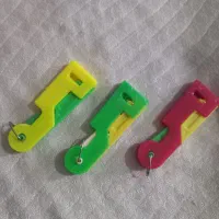 سوزن نخ کن