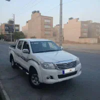 تویوتا هایلوکس 2014