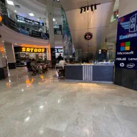 استخدام کاراموز کافیشاپ