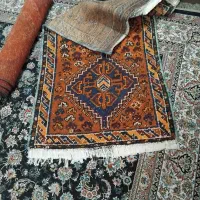 چند فرش یا قالیچه قدیمی