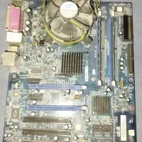 مادربرد قدیمی از ddr2به پایین برمیدارم
