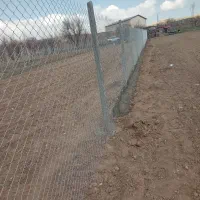 فنس کشی دور باغات واستخر