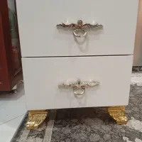 پاتختی ، عسلی