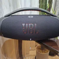 جی بی ال  jbl bom box 3 در حد نو ۳ ماه خریداری شده