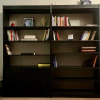 کتابخانه و میز تحریر مشکی با رگه دودی