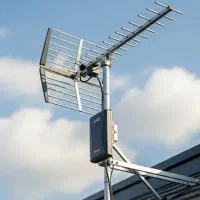 نصب آنتن هوایی و مرکزی دیجیتال در پردیس