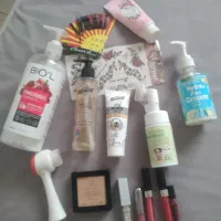 لوازم آرایشی و ماسک مو