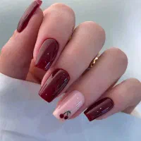 صندلی برای ناخن اجاره داده میشود،فقط ماهی۱۵۰۰۰۰۰