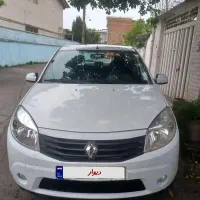 رنو ساندرو مدل ۹۵ اتومات