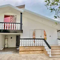 ویلا باغچه نیم پیلوت 200 متری شهرکی سندتک‌برگ