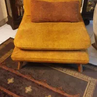 مبلمان راحتی با میز ناهار خوری