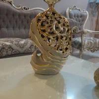 گلدان طلایی