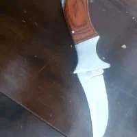 چاقو کاملا سالم