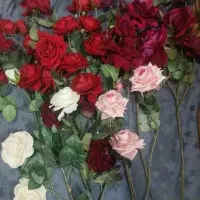 گل رز های مخملی مصنوعی با قیمت مناسب