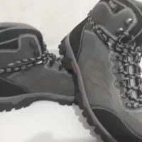 پوتین کوهنوردی و کتونی طبیعت گردی