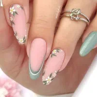 ناخنکار مژه کار .و استخدام تمامی لاینها . مهرشهر