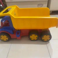 ماشین اسباب بازی