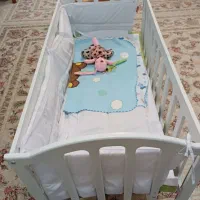 تخت کودک سفید رنگ