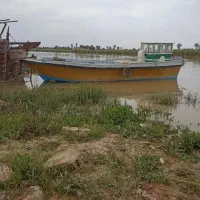 بچه لنج گیرثابت