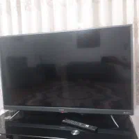 تلویزیون ایکس ویژن ۴۳ اینچ کاملا سالم