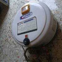 آبگرمکن دیواری