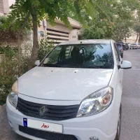 رنو ساندرو